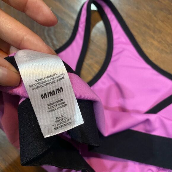 Reebok Pink Sports bra Medium - Picture 4 of 5